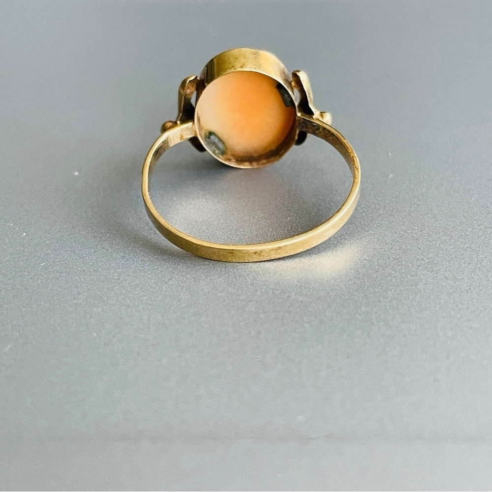 Vintage 14k Gold Carved Shell Cameo Ring - Picture 5 of 10